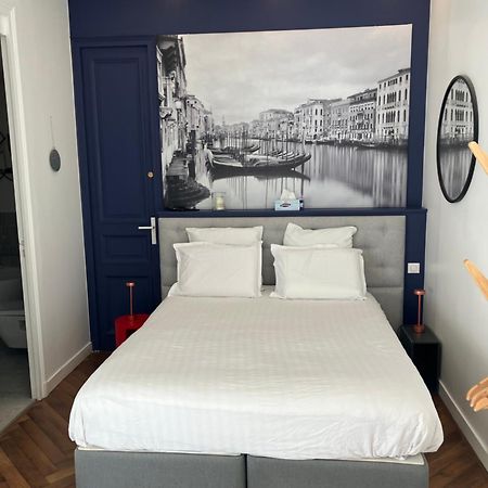 Chambre Dans Hotel Particulier 18E Siecle Hyper Centre La Rochelle لا روشيل المظهر الخارجي الصورة